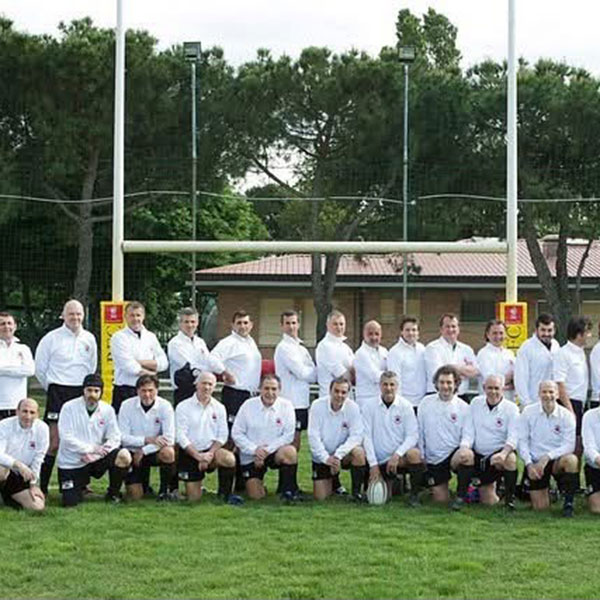 I vecchi giocatori del Ravenna Rugby degli anni 70 tornano in campo nei Passatelli 2010